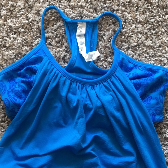 Lululemon tank top - Picture 2 of 4